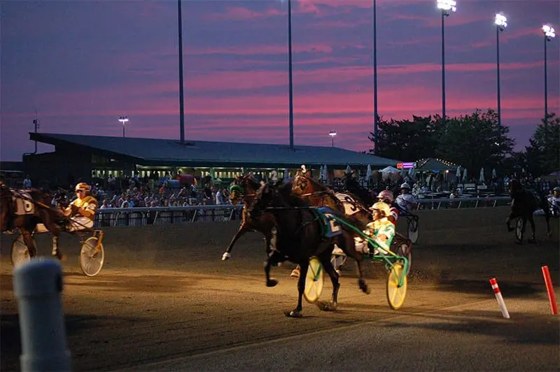 New Yorkers soon to be able to bet at The Meadowlands Racetrack