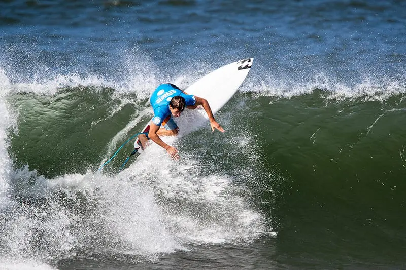 WSL: Triple Crown kicks off as Hawaiian Pro gets underway