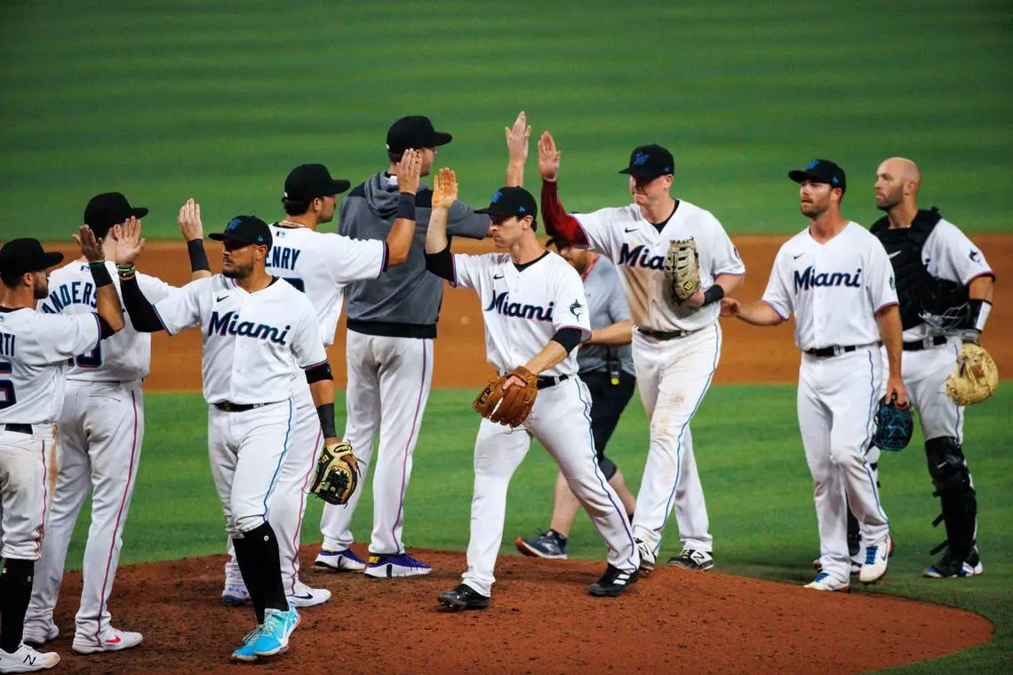 Saturday MLB baseball betting pick & predictions 04/16/2022