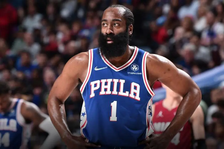 James Harden re-signs with the Philadelphia 76ers