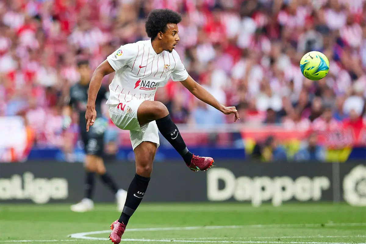 Jules Kounde signs with Barcelona after snubbing Chelsea