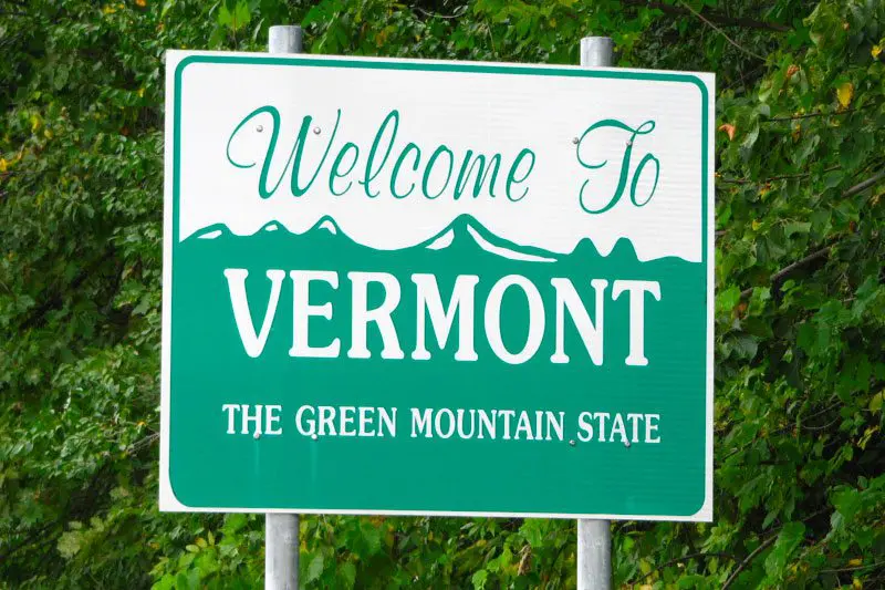 Vermont Governor legalizes online sports betting bill