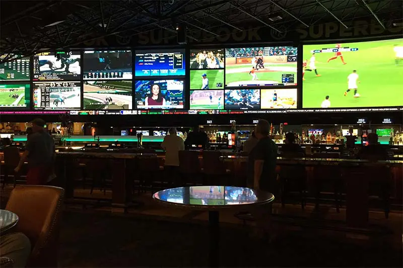 New York set to implement tougher sports betting advertising laws