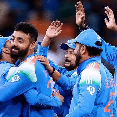 India beat NZ to set Champions Trophy semi against Australia