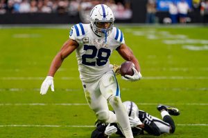 Indianapolis Colts star Jonathan Taylor targets trade to Dolphins or Bears